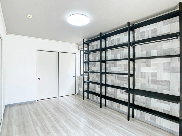 エーデルワイスの居間・リビング