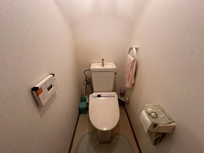 【トイレ】 | クリーンピア松江奥谷 | シンプルな空間のトイレは落ち着きますね。