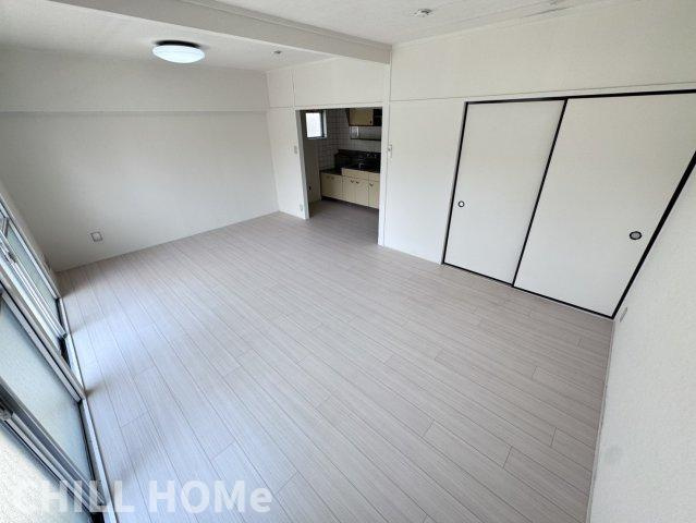 パークサイド篠崎の居間・リビング|他社様掲載物件もまとめてご紹介、ご案内可能です(^^)/