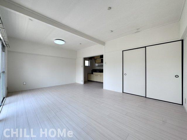 パークサイド篠崎の居間・リビング|他社様掲載物件もまとめてご紹介、ご案内可能です(^^)/