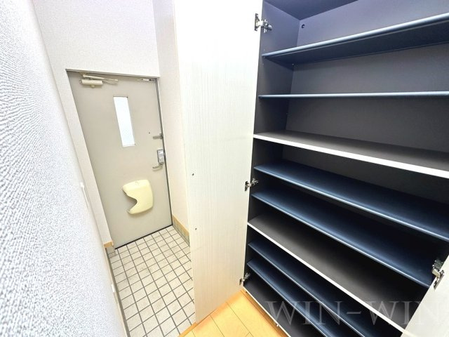 プレミールの玄関