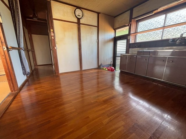 潮来市須賀　中古戸建のキッチン