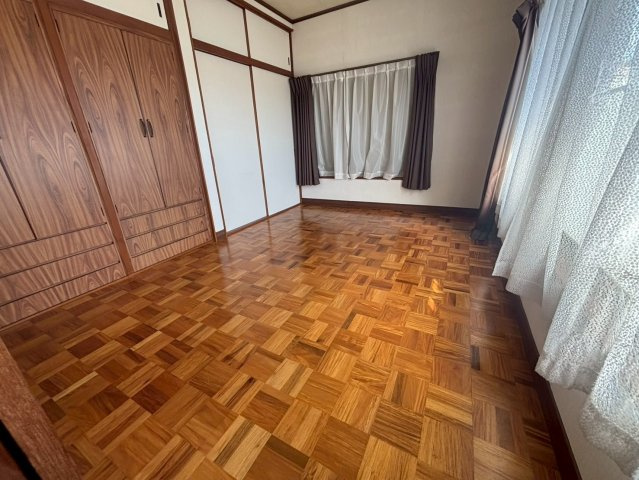 潮来市須賀　中古戸建の洋室