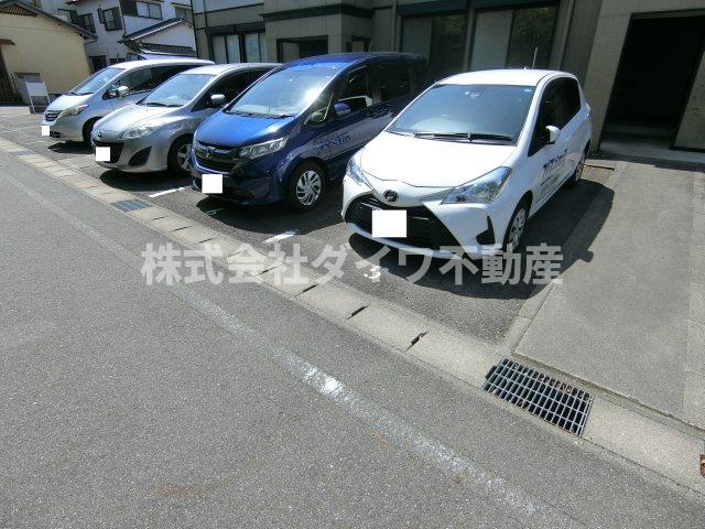 パークレジデンスの駐車場