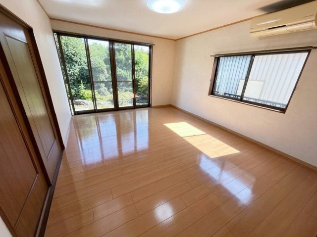 滑川町羽尾 中古戸建の和室|１階 和室（６帖）