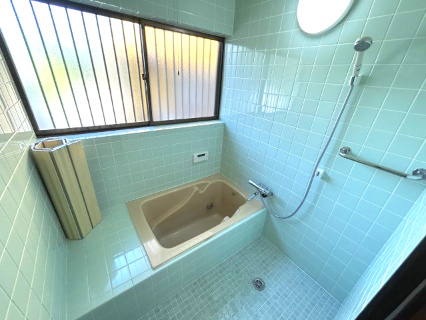 滑川町羽尾 中古戸建の浴室