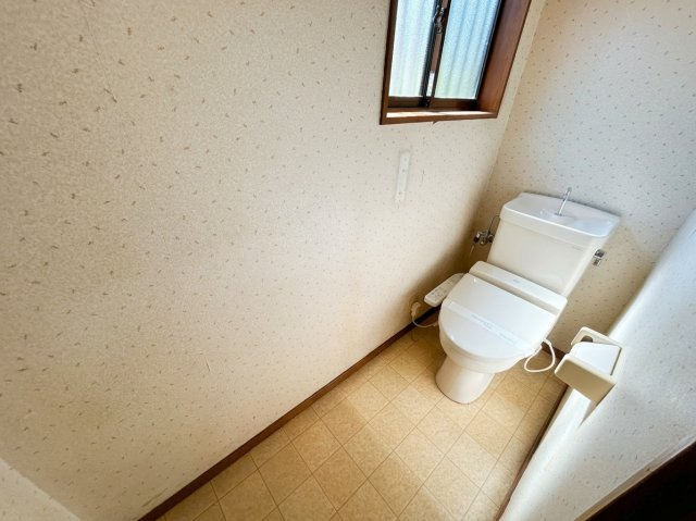 滑川町羽尾 中古戸建のその他|１階 トイレ