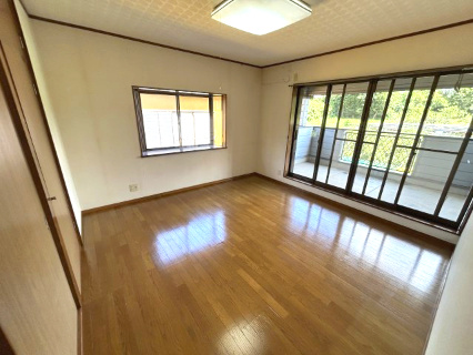 滑川町羽尾 中古戸建の洋室|２階 洋室（８帖）