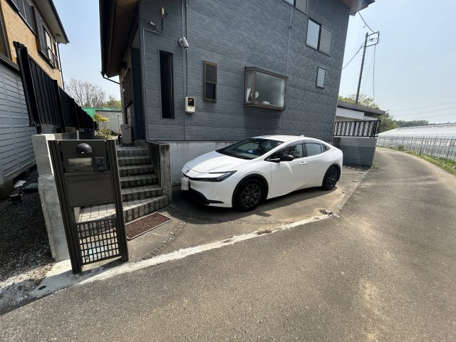 滑川町羽尾 中古戸建の駐車場