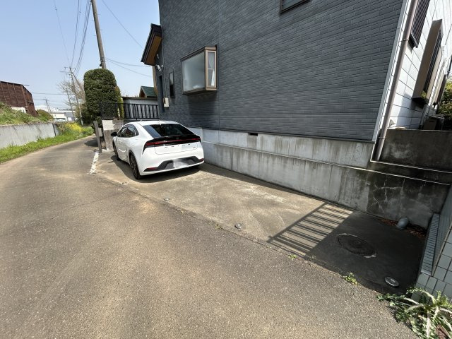 滑川町羽尾 中古戸建の駐車場