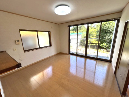 滑川町羽尾 中古戸建の居間・リビング