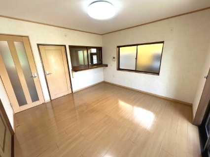滑川町羽尾 中古戸建の居間・リビング