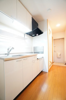 【キッチン】 | クラール・シーズンⅡ | ※同物件・反転タイプの写真です。