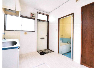 【玄関】 | 茂原市東郷中古アパート