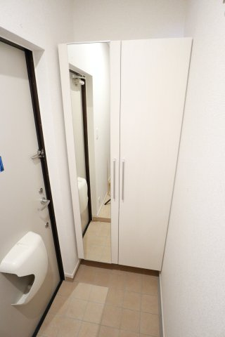 フラワーガーデンの玄関