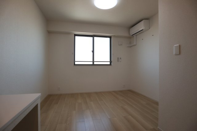 フラワーガーデンの寝室