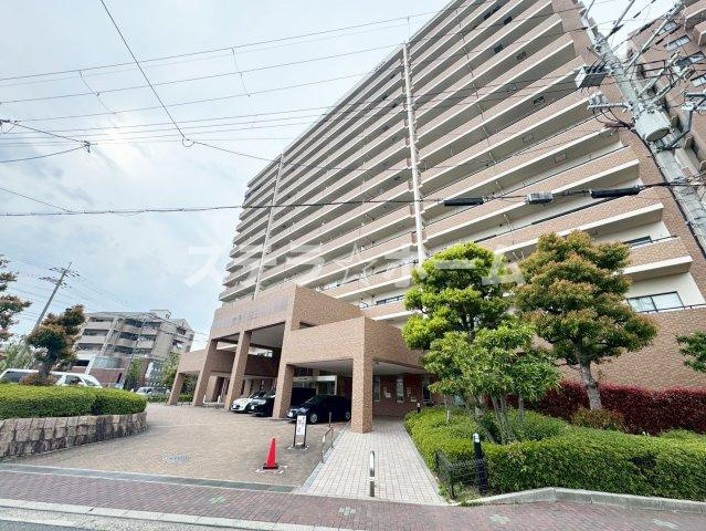 グランドシティダイアパレス吹田イーストウイング参番館