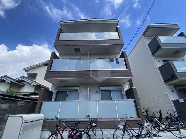 GRANDIR近江堂の外観