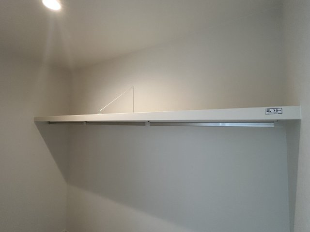 上中町中原建売①の収納