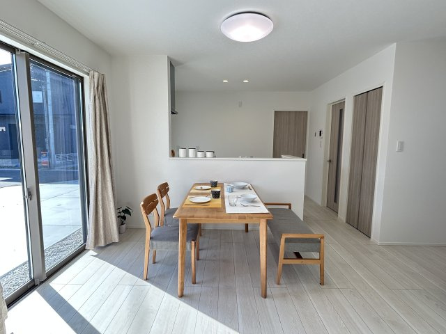 上中町中原建売①のダイニング