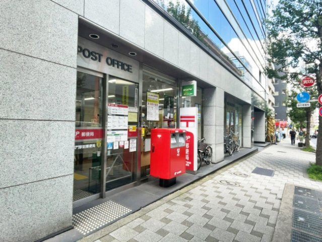 クレール麹町の周辺