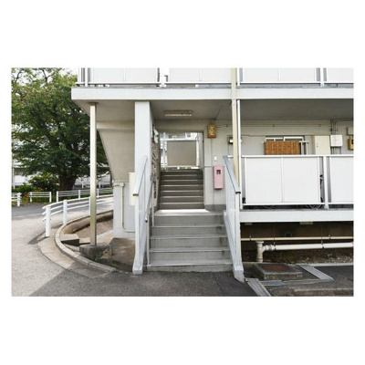 【エントランス】 | ビレッジハウス小比企5号棟(ビレッジハウスコビキゴゴウトウ)