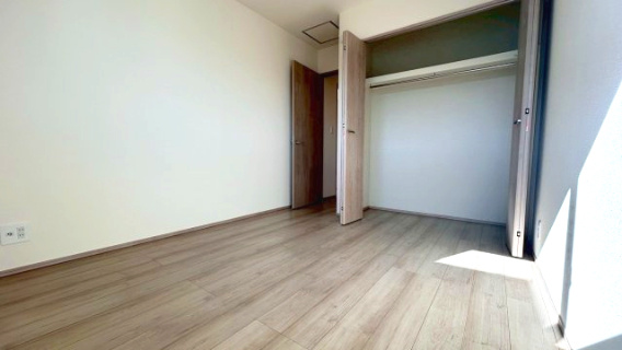 沼津市東熊堂　新築戸建　全２棟　２号棟の収納|現地写真