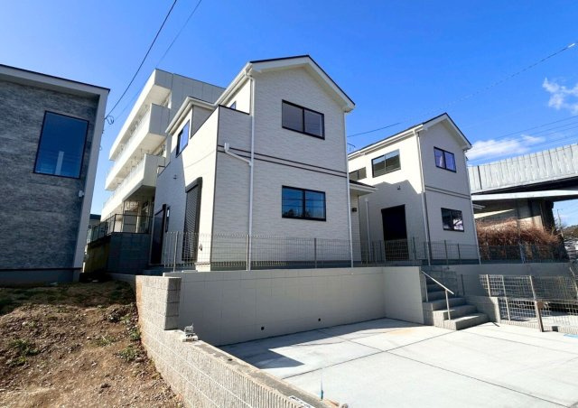 沼津市東熊堂　新築戸建　全２棟　２号棟