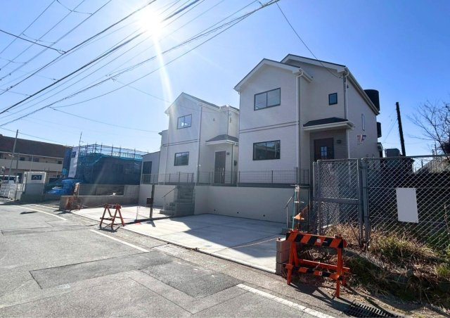 沼津市東熊堂　新築戸建　全２棟　２号棟の前面道路含む現地写真|現地写真