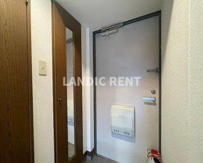 【玄関】 | リヴィエール天神南