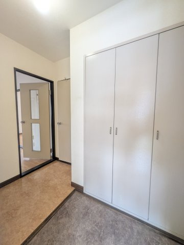 コートヒルズの玄関