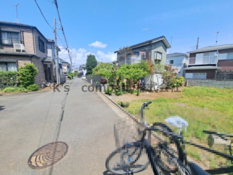 茅ヶ崎市萩園　建築条件なし　売地の前面道路含む現地写真|前面道路の様子です◇