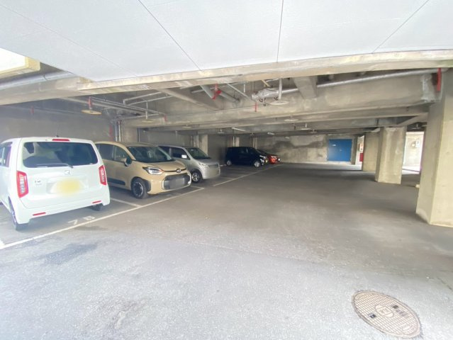 ライフプラザ加木屋壱番館の駐車場|事前予約にて現地ご見学いただけます！お気軽にお問い合わせください♪
■株式会社　セキュアハウス　豊明支店■
住宅ローンに強く、知識、経験豊富なスタッフ在籍
お客様に寄り添い、ご成約後もサポート致します