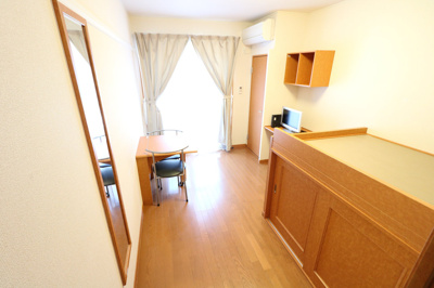 【居間・リビング】 | 蜂ヶ岡