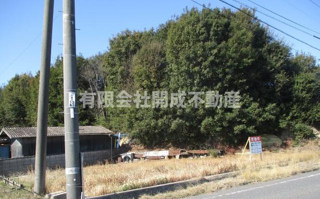 笠岡市神島　売地の前面道路含む現地写真|前面道路含む現地写真です