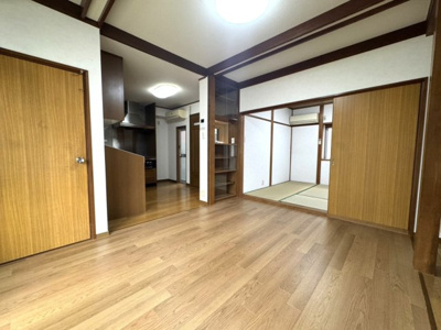 【居間・リビング】 | 小山東花池町貸家