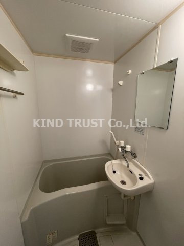 サンガ梅田の浴室|コンパクトで使いやすいお風呂です