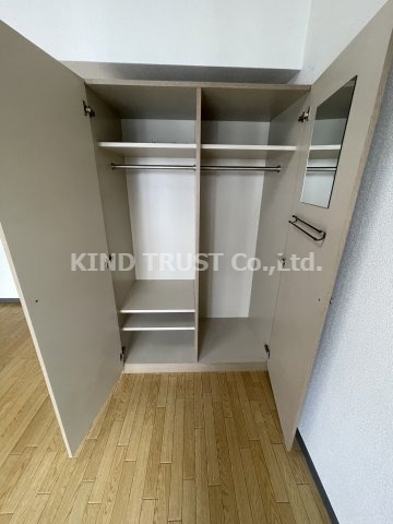 サンガ梅田の収納|こまごまとしたものを収納できそうですね