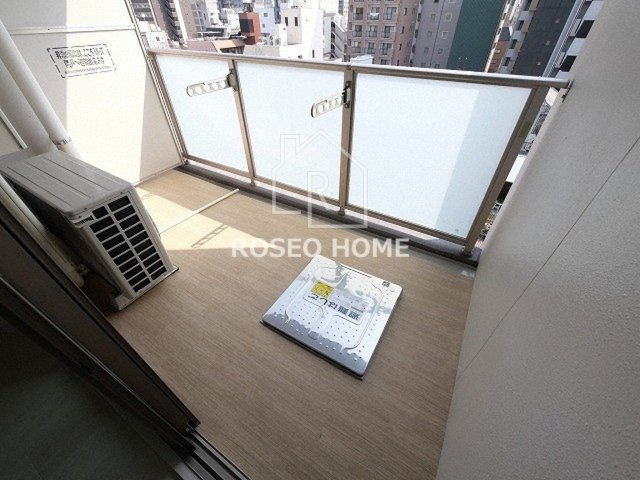 パラッツォ南森町のバルコニー