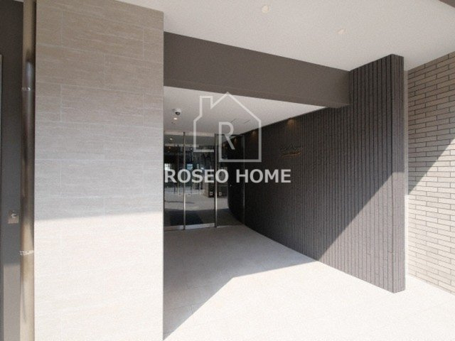 パラッツォ南森町のエントランス