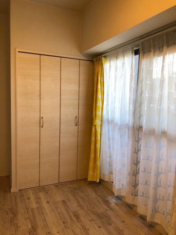 知多郡東浦町大字森岡　サンハウス尾張森岡の洋室|5.69帖①