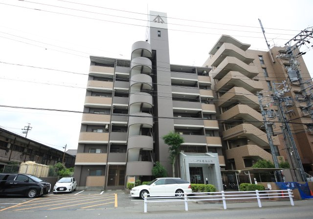 知多郡東浦町大字森岡　サンハウス尾張森岡の外観