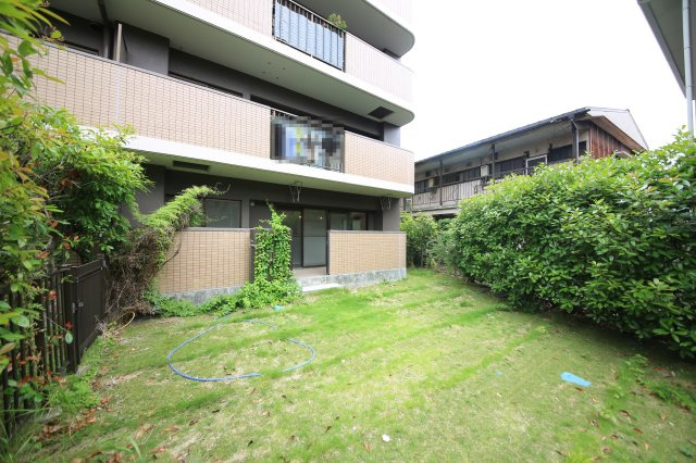 知多郡東浦町大字森岡　サンハウス尾張森岡の庭