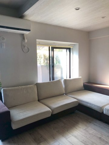 知多郡東浦町大字森岡　サンハウス尾張森岡の居間・リビング