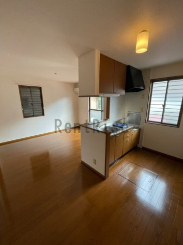 エレガンス シンワ Ｂの居間・リビング