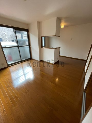 エレガンス シンワ Ｂの居間・リビング