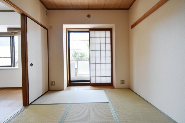 ドルチェ甲子園の和室