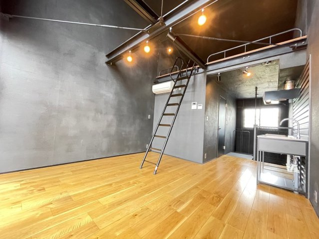 【居間・リビング】