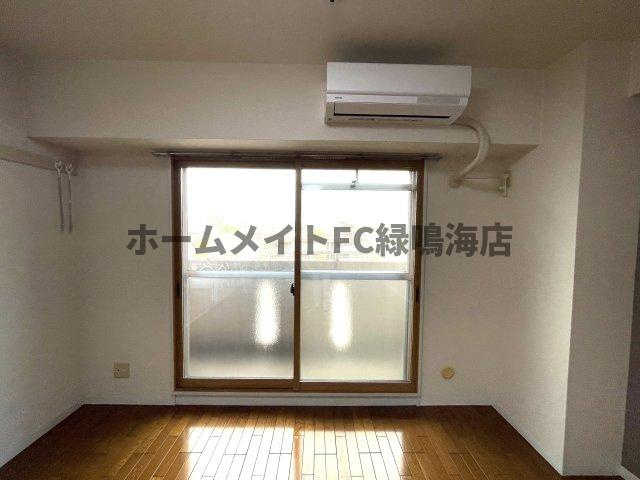 サルテールモリの居間・リビング