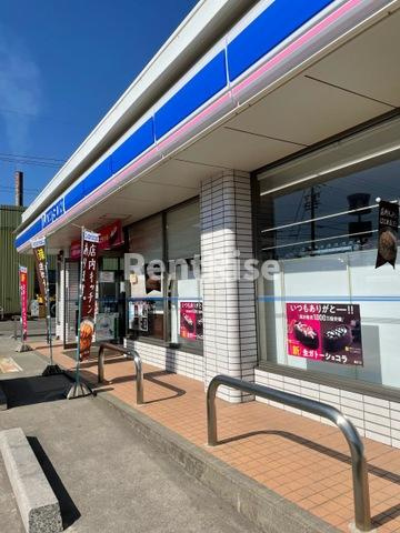 エトアール ヴィラ|ローソン 木曽川玉ノ井店 0.1km